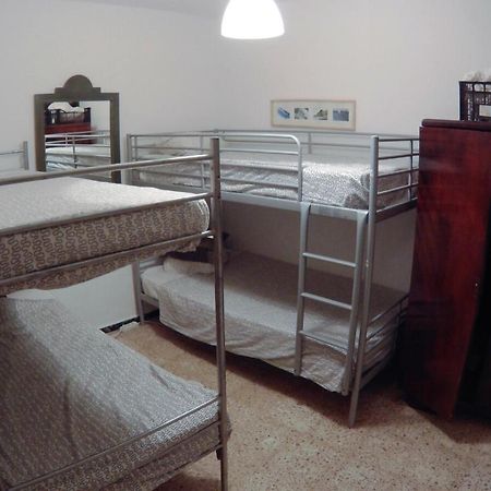 Famara Hostel エクステリア 写真